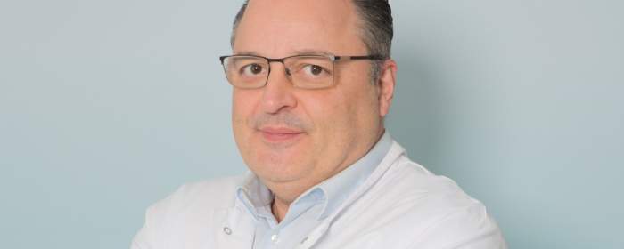 Prof. Dr. Antonio Krüger
Chefarzt der Klinik für Unfallchirurgie, Orthopädie, Wirbelsäulen- und Kindertraumatologie
Asklepios Klinik Lich 
