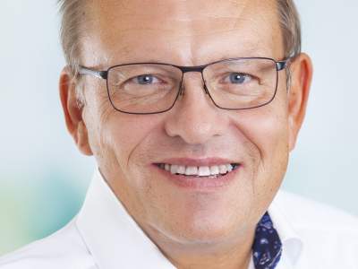 Dr. med. Thorsten Fritz
Facharzt für Anästhesiologie
Leiter des Zentrums für interdisziplinäre Schmerztherapie, Butzbach
